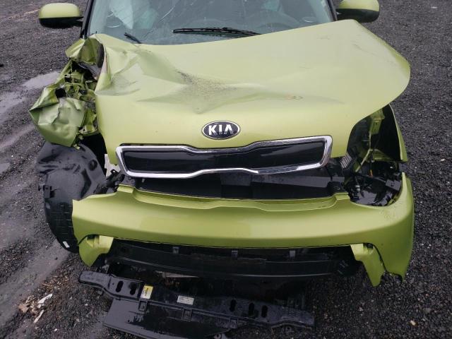 KNDJP3A50F7810336 - 2015 KIA SOUL + GREEN photo 11