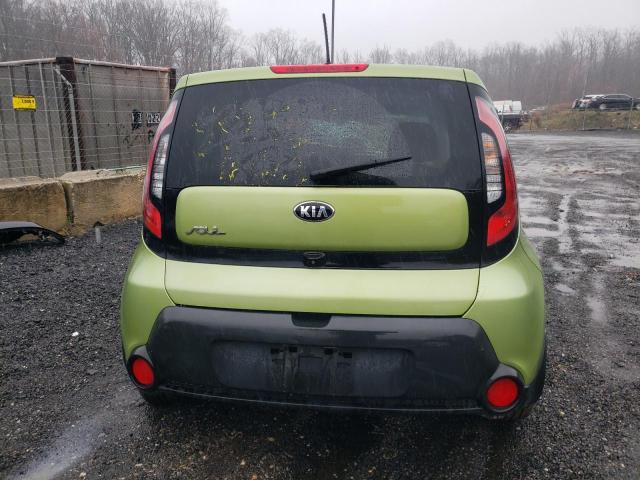 KNDJP3A50F7810336 - 2015 KIA SOUL + GREEN photo 6