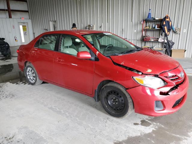 2T1BU4EE9DC977934 - 2013 TOYOTA COROLLA BASE RED photo 4