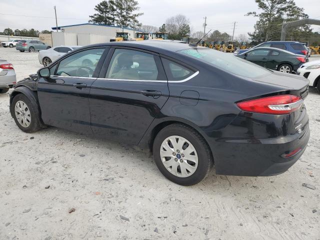 3FA6P0G75KR276823 - 2019 FORD FUSION S BLACK photo 2