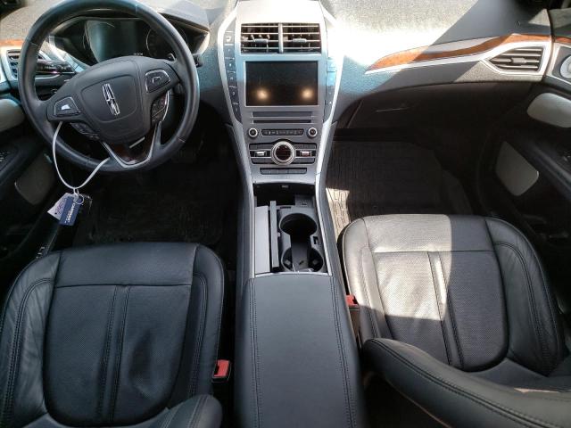 3LN6L5FC6HR624537 - 2017 LINCOLN MKZ RESERVE შავი ფოტო 8