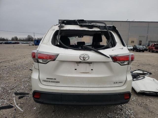 5TDBKRFH6FS156571 - 2015 TOYOTA HIGHLANDER LE WHITE photo 6