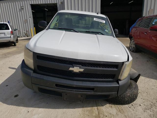 1GCEC14C69Z149030 - 2009 CHEVROLET SILVERADO C1500 WHITE photo 5