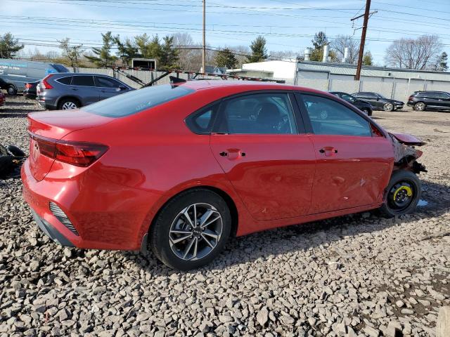 3KPF24AD3PE515430 - 2023 KIA FORTE LX RED photo 3