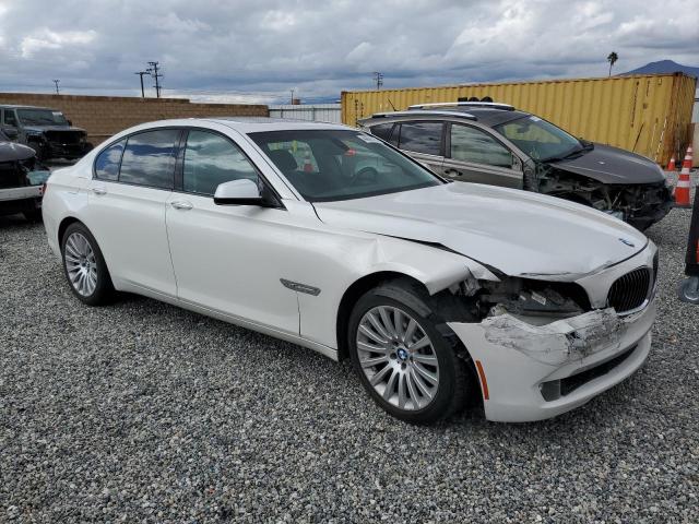 WBAKC6C57CC396342 - 2012 BMW 750 XI WHITE photo 4