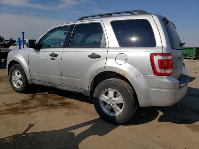 1FMCU0DG0AKD32062 - 2010 FORD ESCAPE XLT SILVER photo 2