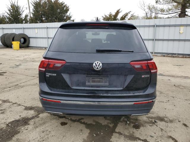 3VV2B7AXXLM149638 - 2020 VOLKSWAGEN TIGUAN SE BLACK photo 6