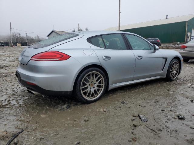 WP0AA2A77GL007562 - 2016 PORSCHE PANAMERA 2 SILVER photo 3