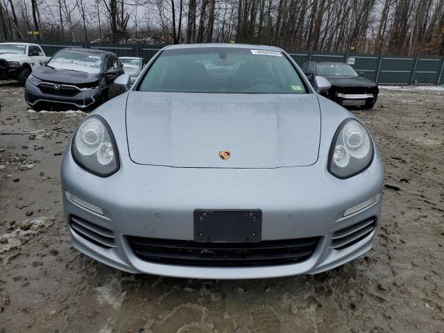 WP0AA2A77GL007562 - 2016 PORSCHE PANAMERA 2 SILVER photo 5