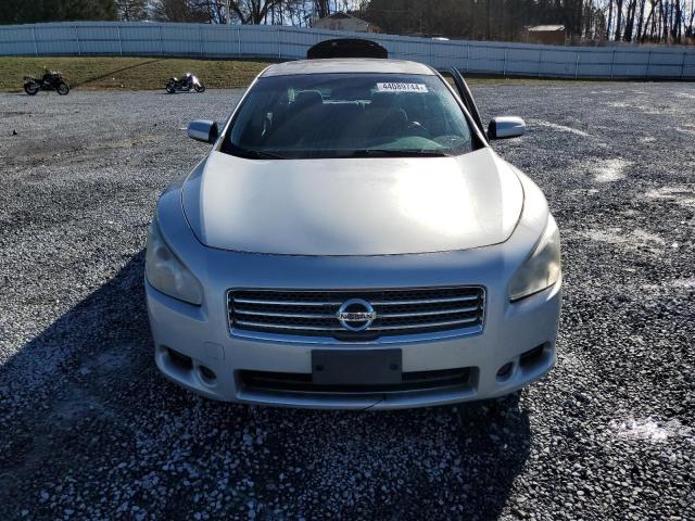 1N4AA51E79C839444 - 2009 NISSAN MAXIMA S SILVER photo 5