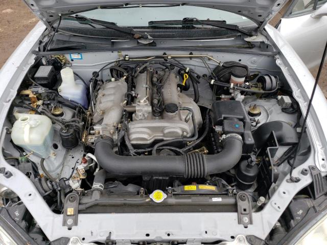 JM1NB353320234348 - 2002 MAZDA MX-5 MIATA BASE SILVER photo 11