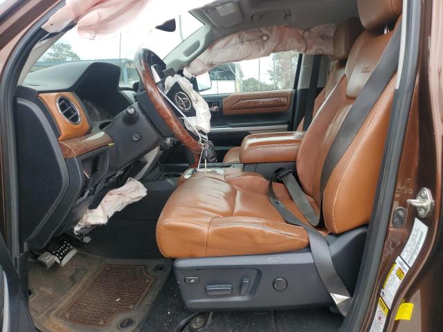 5TFAW5F15EX347211 - 2014 TOYOTA TUNDRA CREWMAX PLATINUM Qəhvəyi foto 7