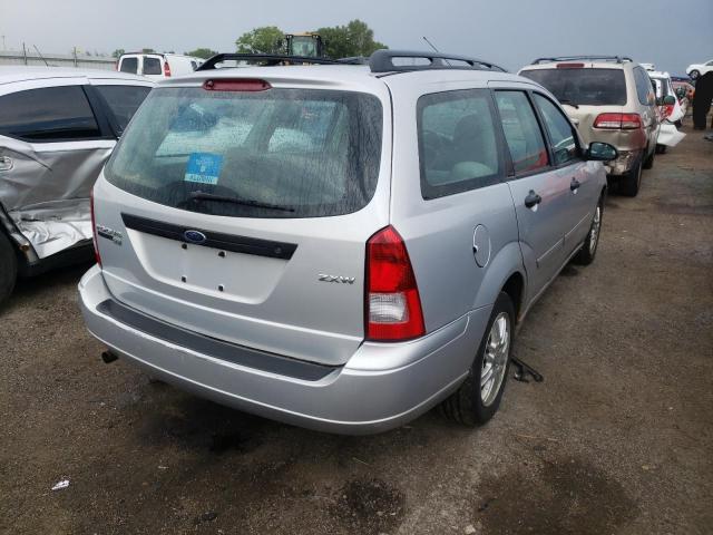 1FAFP36N66W104269 - 2006 FORD FOCUS ZXW SILVER photo 4