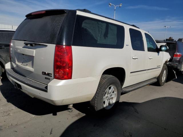 1GKS2KE30BR168256 - 2011 GMC YUKON XL K1500 SLT WHITE photo 3