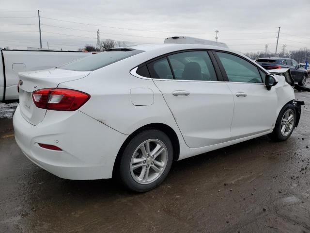 1G1BE5SMXJ7133793 - 2018 CHEVROLET CRUZE LT WHITE photo 3