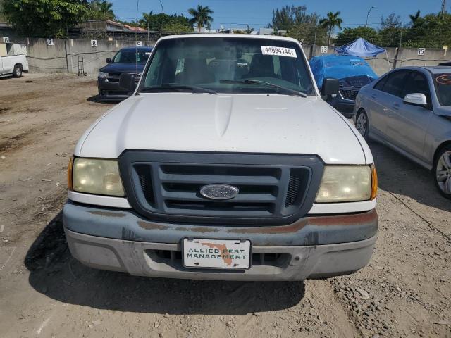 1FTYR10D04PB11002 - 2004 FORD RANGER WHITE photo 5