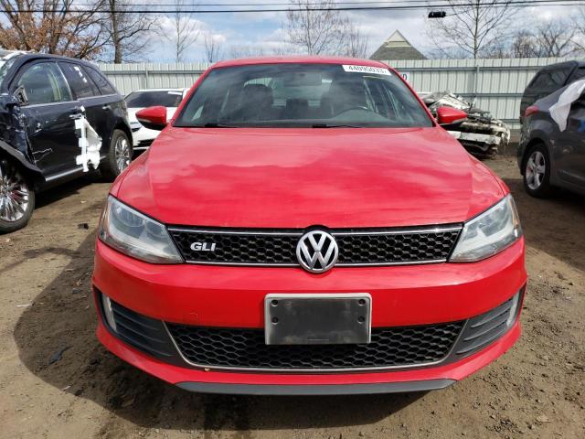 3VW5T7AJ0DM445321 - 2013 VOLKSWAGEN JETTA GLI RED photo 5