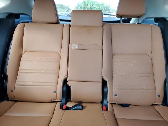 JTJDARBZ8M5031680 - 2021 LEXUS NX 300 BASE 白色 照片 10