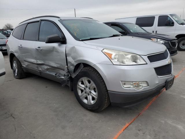 1GNKRFED8CJ391711 - 2012 CHEVROLET TRAVERSE LS SILVER photo 4