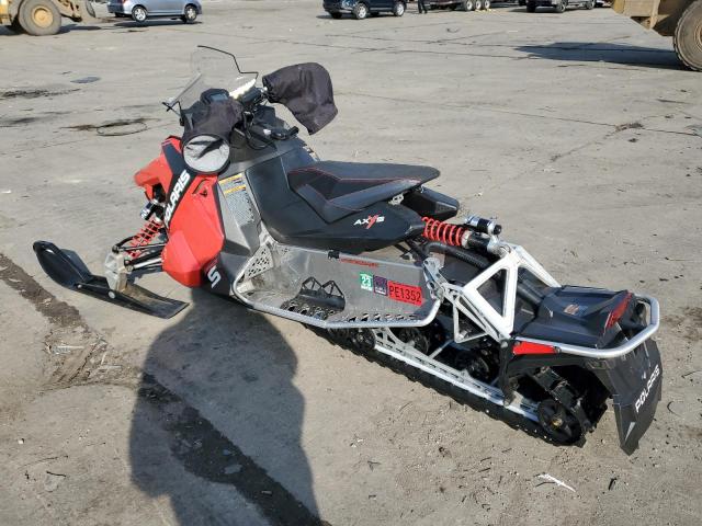 SN1DS8PS9FC543594 - 2015 POLARIS SWITCHBACK RED photo 3