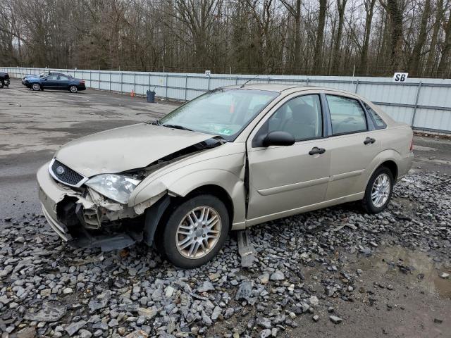 1FAFP34NX7W258603 - 2007 FORD FOCUS ZX4 GOLD photo 1