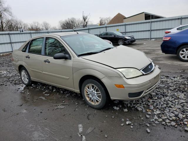 1FAFP34NX7W258603 - 2007 FORD FOCUS ZX4 GOLD photo 4