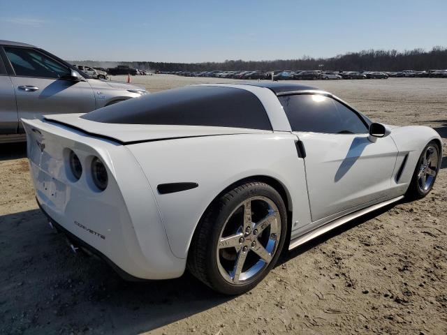 1G1YY26U075129279 - 2007 CHEVROLET CORVETTE WHITE photo 3