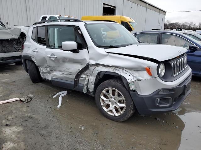 ZACCJBBB1JPG99610 - 2018 JEEP RENEGADE LATITUDE SILVER photo 4