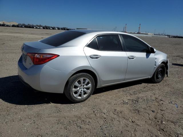 5YFBURHE3HP735624 - 2017 TOYOTA COROLLA L SILVER photo 3