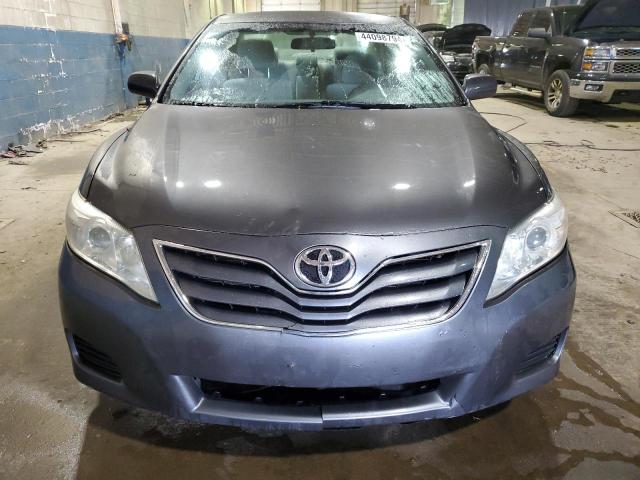 4T4BF3EK2BR139580 - 2011 TOYOTA CAMRY BASE GRAY photo 5