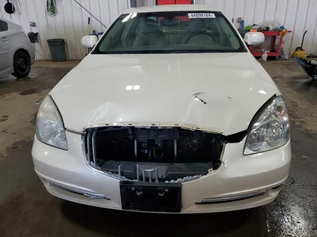 1G4HC5EM5AU100152 - 2010 BUICK LUCERNE CXL WHITE photo 5