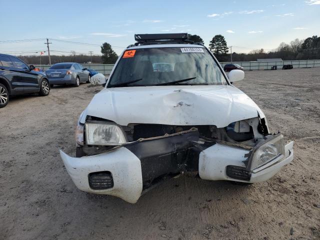 JF1SF65652H751483 - 2002 SUBARU FORESTER S WHITE photo 5