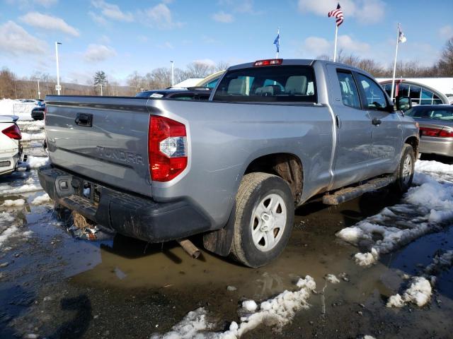 5TFUM5F12EX053770 - 2014 TOYOTA TUNDRA DOUBLE CAB SR/SR5 SILVER photo 3