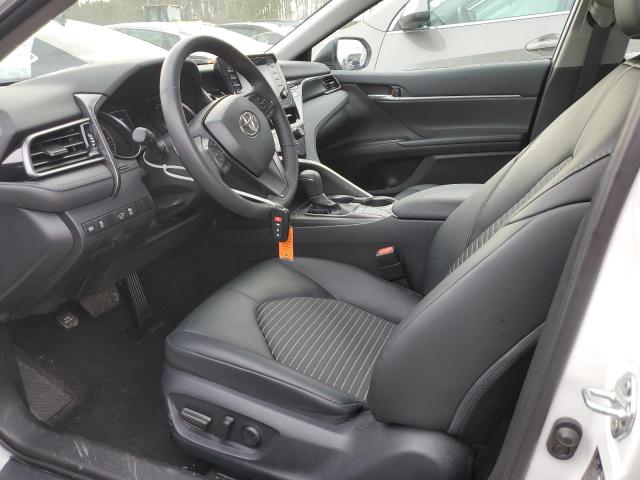 4T1T11AK5RU842768 - 2024 TOYOTA CAMRY SE NIGHT SHADE WHITE photo 7