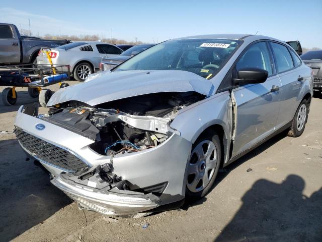 1FADP3E29HL327635 - 2017 FORD FOCUS S SILVER photo 1