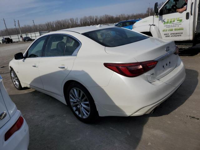 JN1EV7AR4JM610297 - 2018 INFINITI Q50 LUXE WHITE photo 2