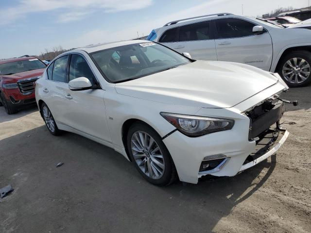 JN1EV7AR4JM610297 - 2018 INFINITI Q50 LUXE WHITE photo 4