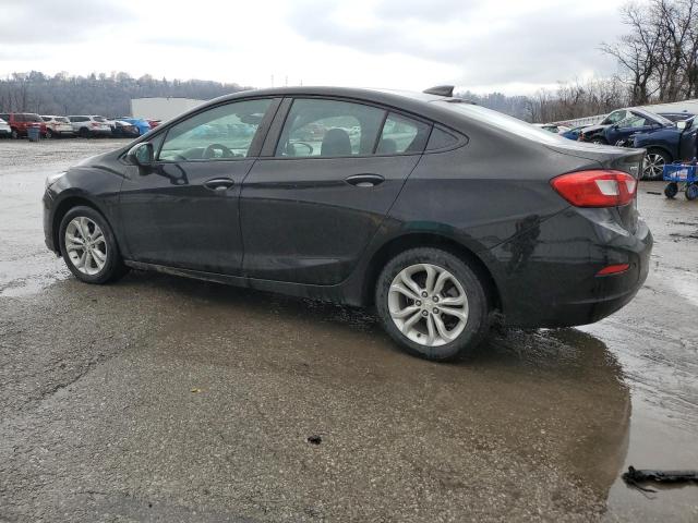 1G1BC5SM1K7134676 - 2019 CHEVROLET CRUZE LS BLACK photo 2