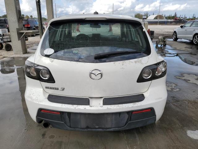 JM1BK344791204769 - 2009 MAZDA 3 S WHITE photo 6