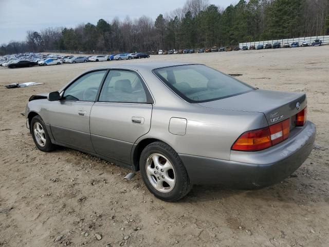 JT8BF22G0V0040890 - 1997 LEXUS ES 300 GRAY photo 2