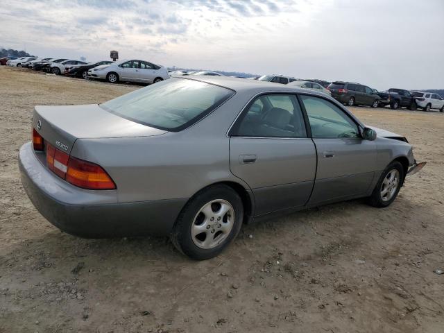 JT8BF22G0V0040890 - 1997 LEXUS ES 300 GRAY photo 3