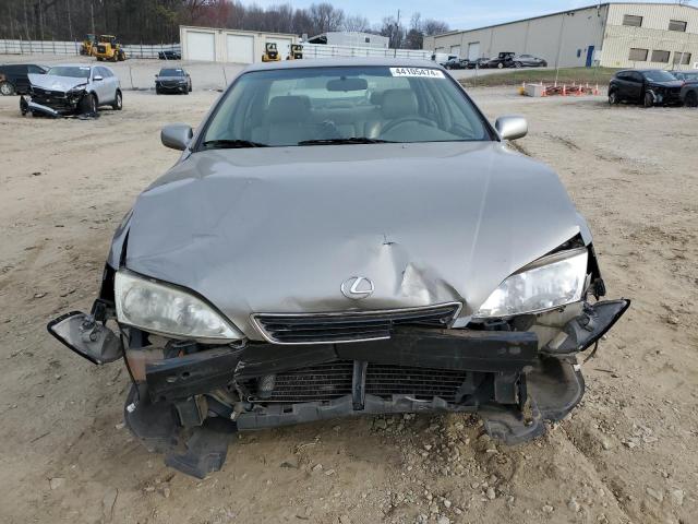 JT8BF22G0V0040890 - 1997 LEXUS ES 300 GRAY photo 5