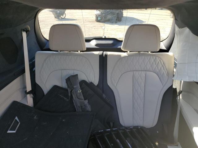 5UXCX4C59KLB39473 - 2019 BMW X7 XDRIVE50I WHITE photo 10