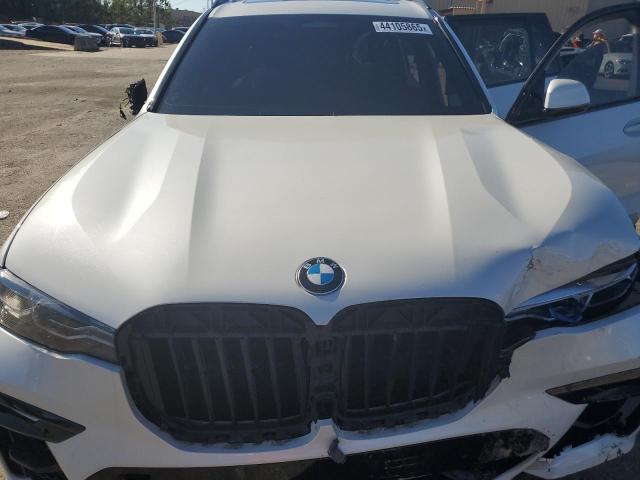 5UXCX4C59KLB39473 - 2019 BMW X7 XDRIVE50I WHITE photo 12