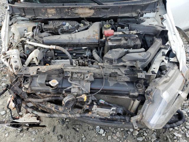 KNMAT2MT4JP559247 - 2018 NISSAN ROGUE S WHITE photo 11