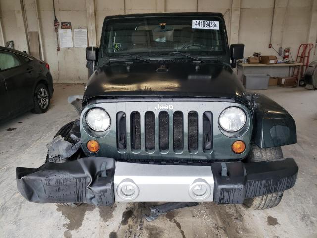 1J4AA5D12BL522383 - 2011 JEEP WRANGLER SAHARA GREEN photo 5