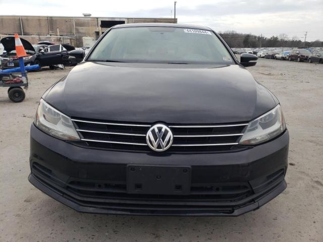 3VWD67AJ8GM415782 - 2016 VOLKSWAGEN JETTA SE BLACK photo 5