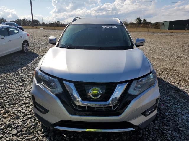 KNMAT2MT5HP610877 - 2017 NISSAN ROGUE S SILVER photo 5