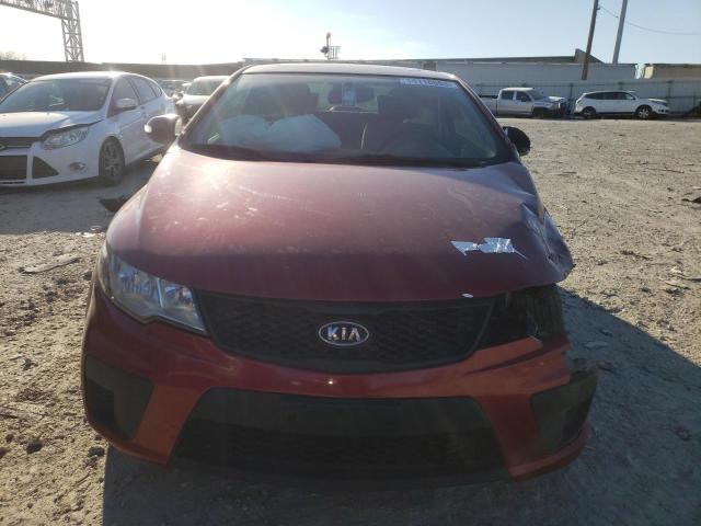 KNAFU6A20A5302634 - 2010 KIA FORTE EX RED photo 5