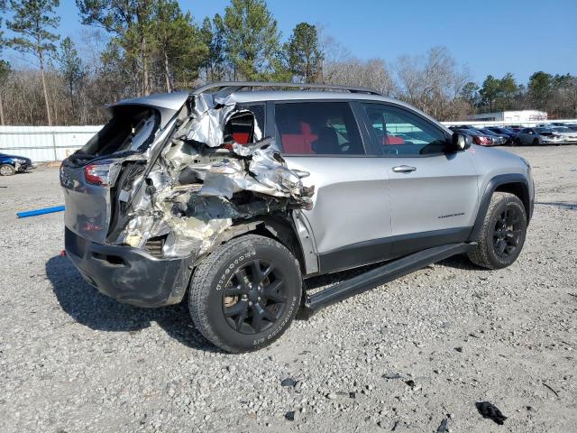 1C4PJMBS6HW588433 - 2017 JEEP CHEROKEE TRAILHAWK SILVER photo 3